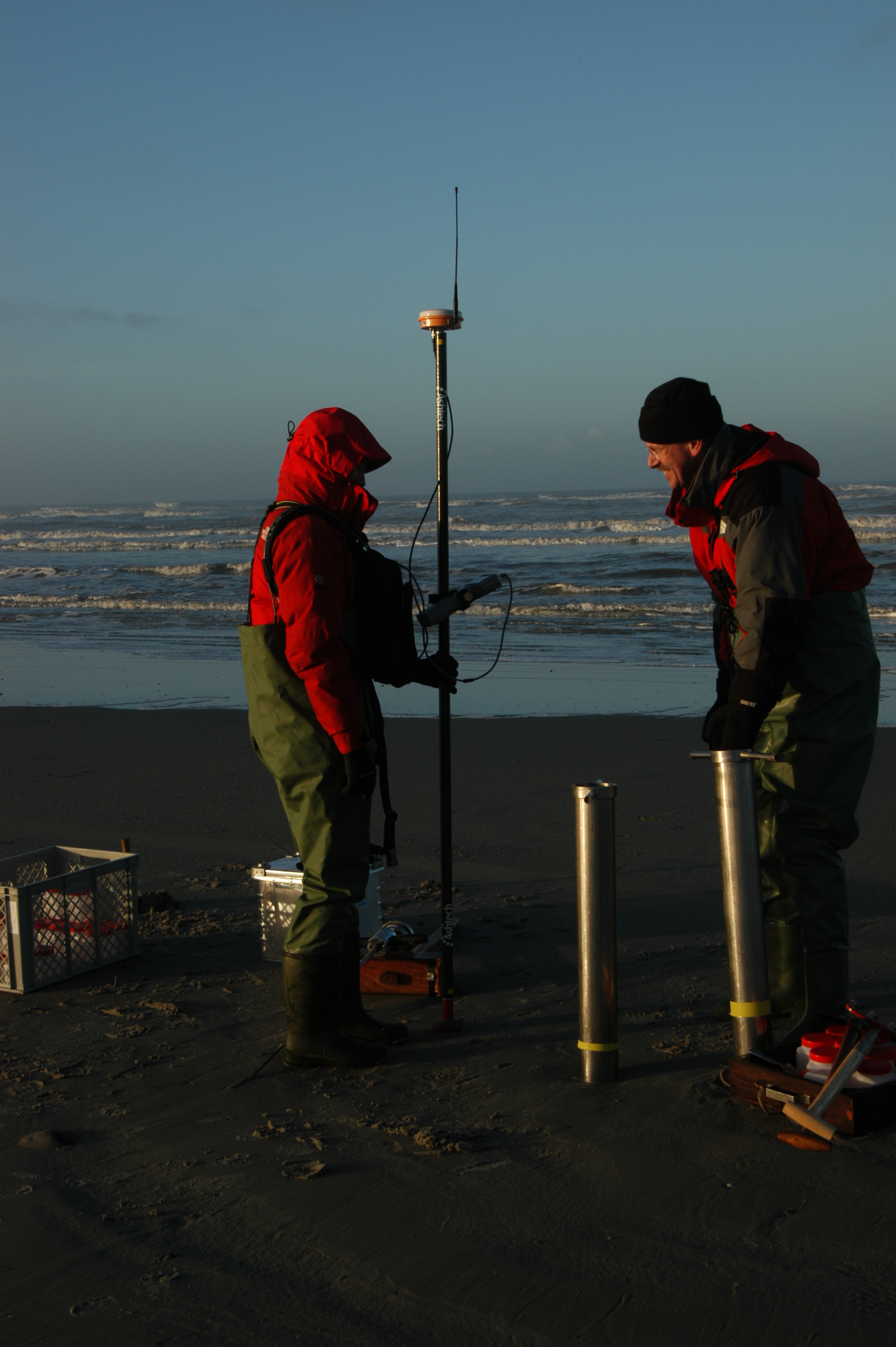 Picture of Gerard janssen and his crew sampling on the beach